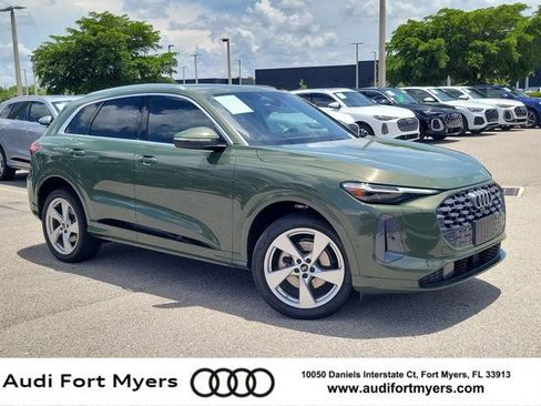 Certified 2025 Audi Q5 Premium w/ Premium Plus AWD/4WD image 1