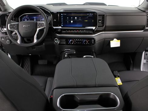 New 2026 Chevrolet Silverado 1500 LT Trail Boss w/ LT Trail Boss Premium Package AWD/4WD image 11