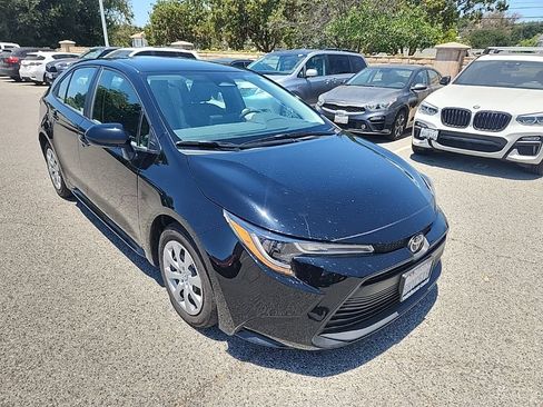 Used 2024 Toyota Corolla LE FWD image 7