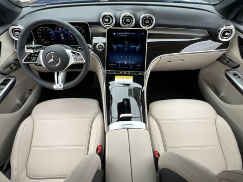 New 2026 Mercedes-Benz GLC 300 4MATIC image 21