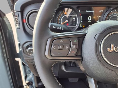 New 2026 Jeep Wrangler Rubicon image 10