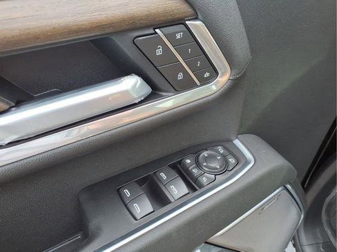 New 2026 Chevrolet Silverado 3500 High Country w/ High Country Premium Package AWD/4WD image 17