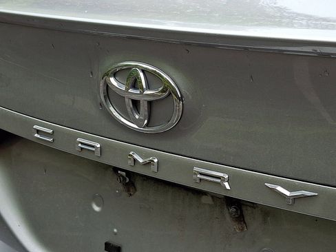 Used 2024 Toyota Camry SE FWD image 28