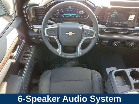 Used 2025 Chevrolet Silverado 1500 LT image 10