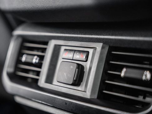 Used 2025 Ford F150 Raptor image 42