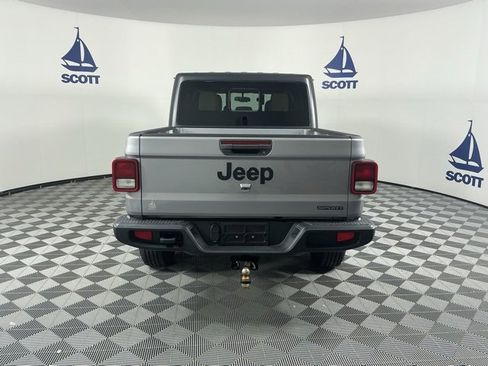 Used 2020 Jeep Gladiator Sport w/ Quick Order Package 24S image 5