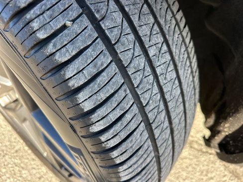 Used 2025 Ford Explorer ST-Line w/ ST-Line Street Pack image 35