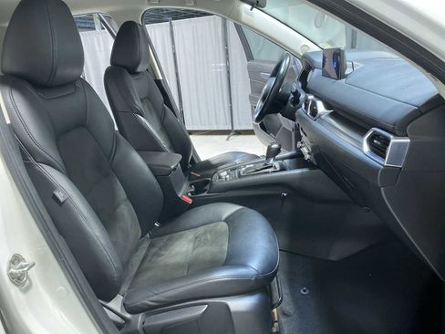 Used 2021 MAZDA CX-5 Touring image 14