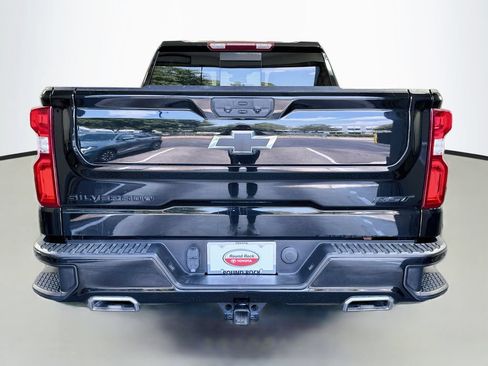 Used 2022 Chevrolet Silverado 1500 RST AWD/4WD image 6
