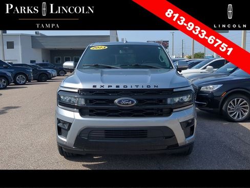 Used 2023 Ford Expedition Limited RWD image 2