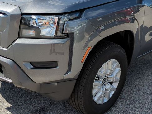 Certified 2023 Nissan Frontier SV AWD/4WD image 10