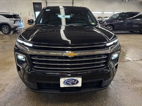 New 2026 Chevrolet Traverse LT AWD/4WD image 2