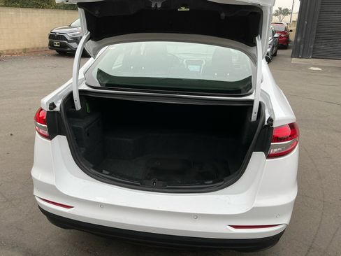 Used 2019 Ford Fusion SE image 26