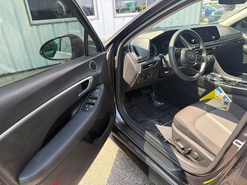 Used 2021 Hyundai Sonata SEL FWD image 13