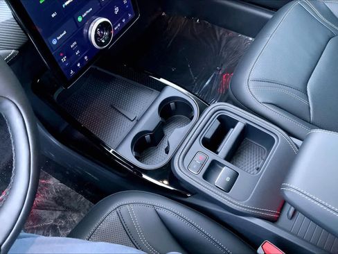 New 2025 Ford Mustang Mach-E Premium image 5