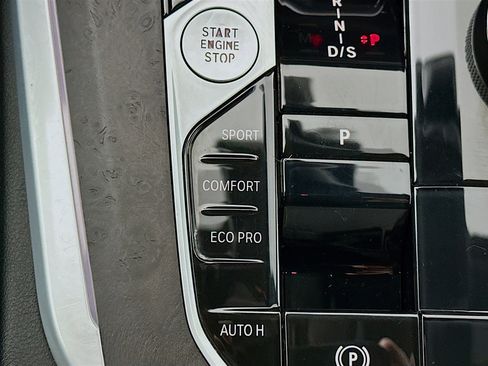 Used 2024 BMW X5 sDrive40i image 26