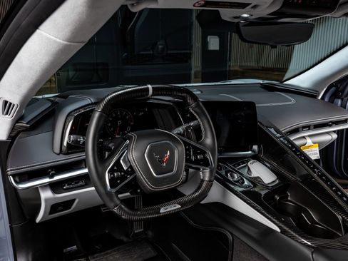 Used 2024 Chevrolet Corvette Z06 image 20