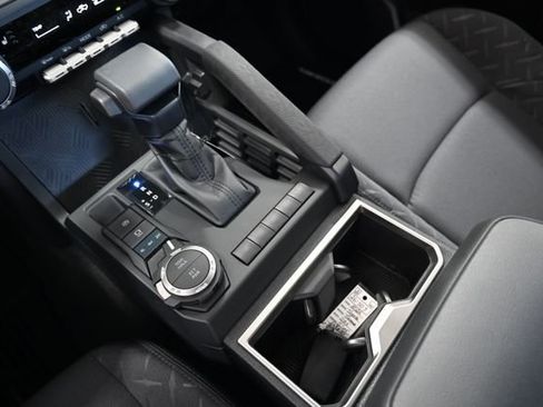 New 2026 Toyota Tacoma SR5 AWD/4WD image 18