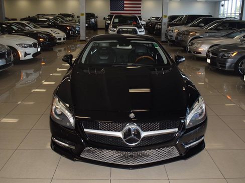 Used 2013 Mercedes-Benz SL 550 image 31