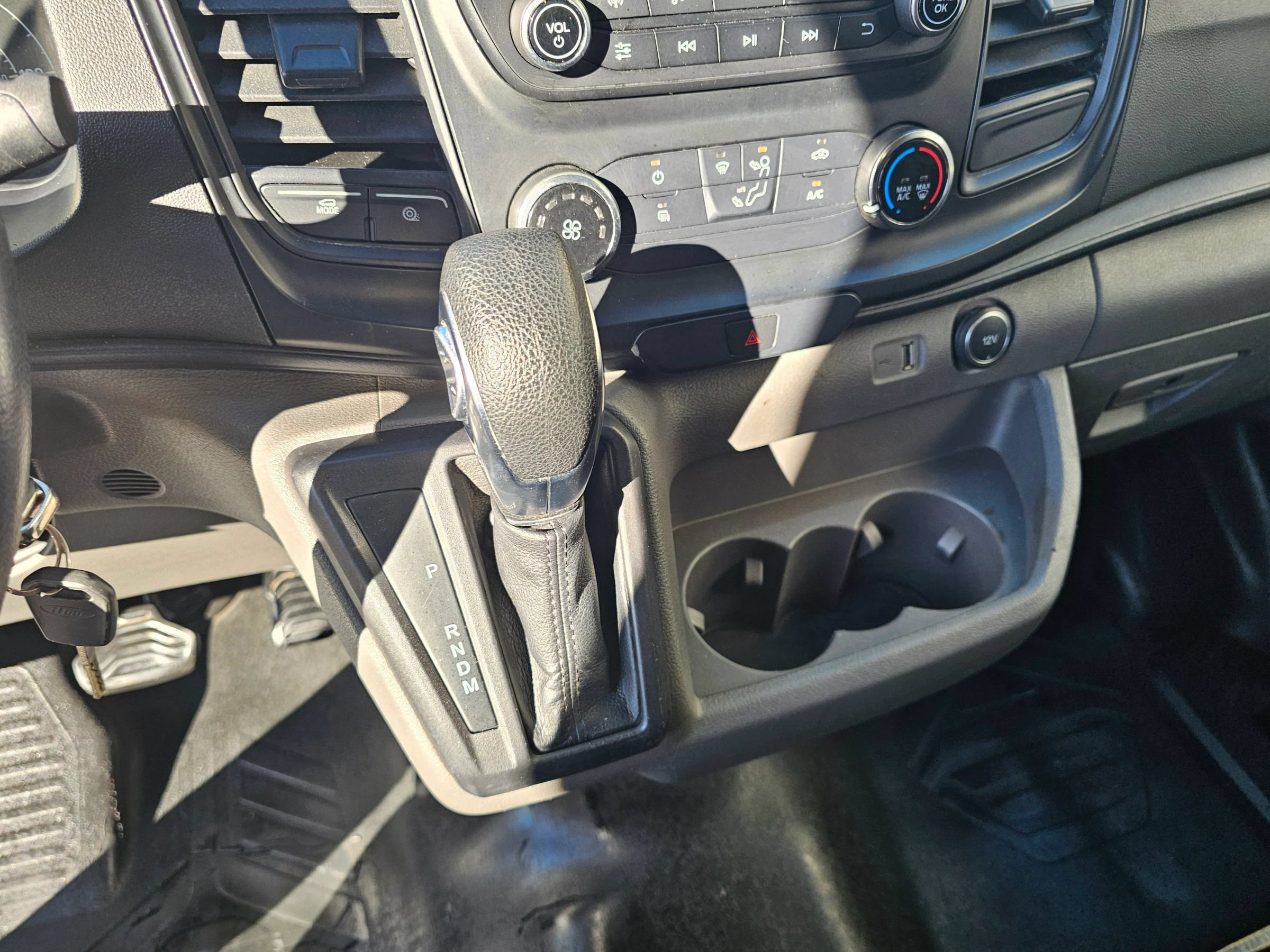 Used 2020 Ford Transit 250 148 High Roof Extended RWD image 15
