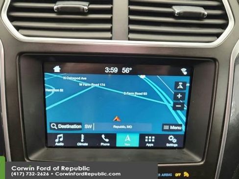 Used 2018 Ford Explorer Limited image 16
