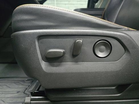 Used 2022 GMC Yukon AT4 w/ Max Trailering Package image 29