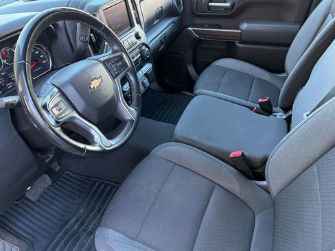 Used 2023 Chevrolet Silverado 2500 LT image 7