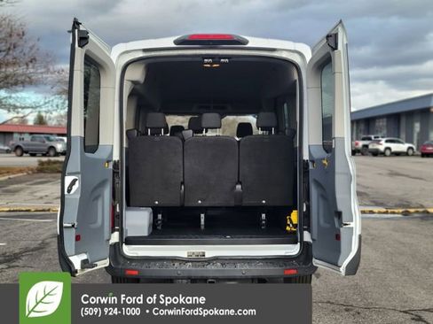 Used 2018 Ford Transit 150 XLT image 16