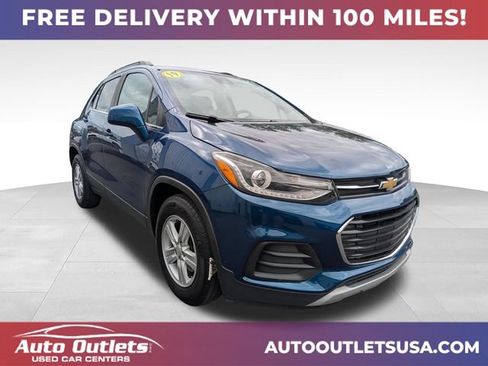 Used 2019 Chevrolet Trax LT FWD image 1