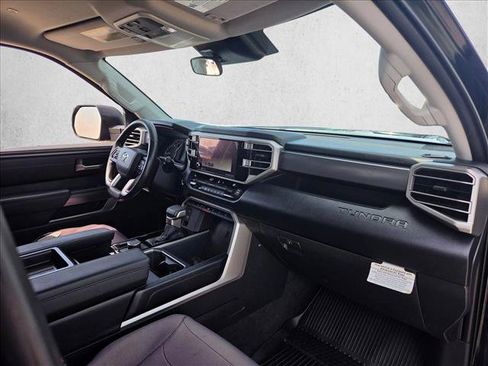 Used 2024 Toyota Tundra SR5 AWD/4WD image 18