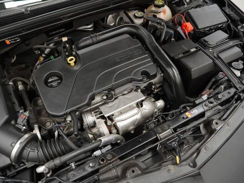 Used 2022 Chevrolet Malibu LS FWD image 49