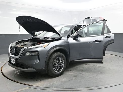 Used 2023 Nissan Rogue S AWD/4WD image 40
