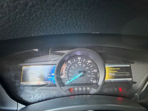 Used 2017 Ford Expedition EL Limited image 10