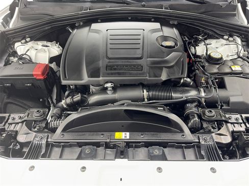 Used 2024 Jaguar F-PACE R-Dynamic S image 72