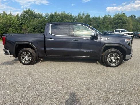Used 2025 GMC Sierra 1500 SLT AWD/4WD image 8