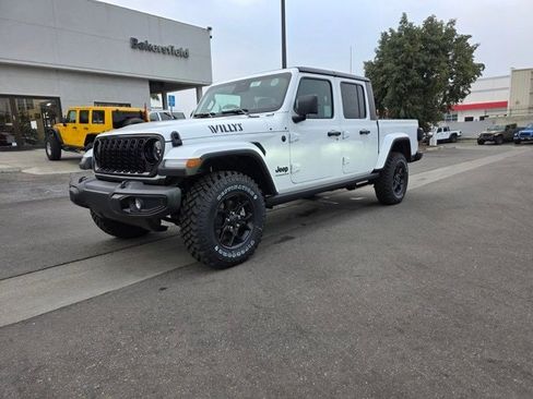 New 2026 Jeep Gladiator Sport image 3