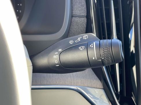 New 2026 Volvo XC90 B6 Ultra image 13