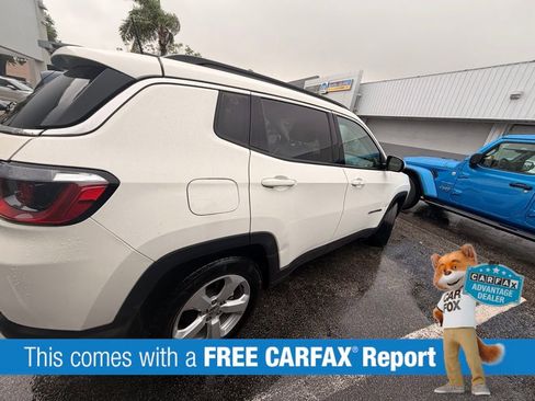 Used 2018 Jeep Compass Latitude w/ Popular Equipment Group image 3