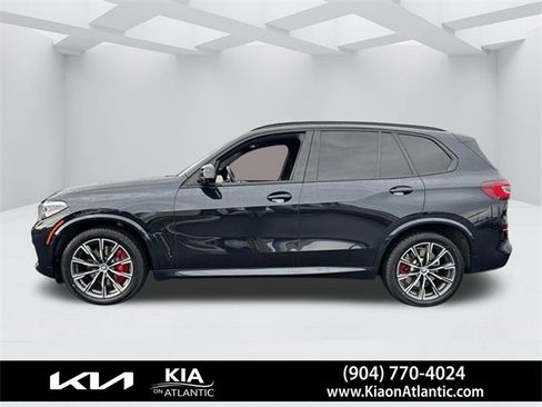 Used 2021 BMW X5 sDrive40i w/ M Sport Package image 3