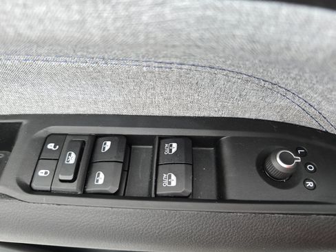 Used 2024 Jeep Compass Sport AWD/4WD image 26