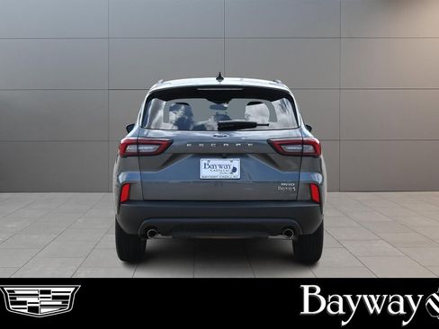 Used 2025 Ford Escape ST-Line AWD/4WD image 6
