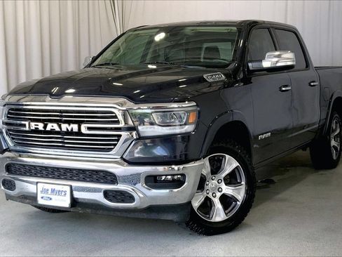 Used 2021 RAM 1500 Laramie AWD/4WD image 12