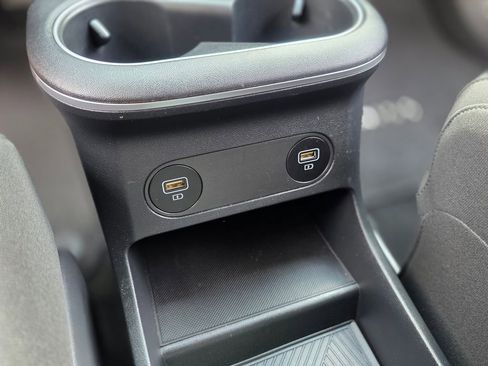 Certified 2024 Hyundai Ioniq 5 SE image 31