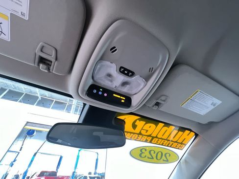 Used 2023 Buick Encore GX Preferred w/ Cold Weather Comfort Package FWD image 32