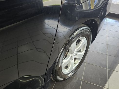 Used 2015 Toyota Sienna LE FWD image 34