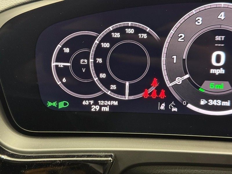 Used 2026 Porsche Cayenne E-Hybrid AWD/4WD image 21