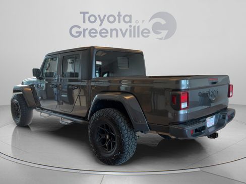 Used 2022 Jeep Gladiator Sport AWD/4WD image 4