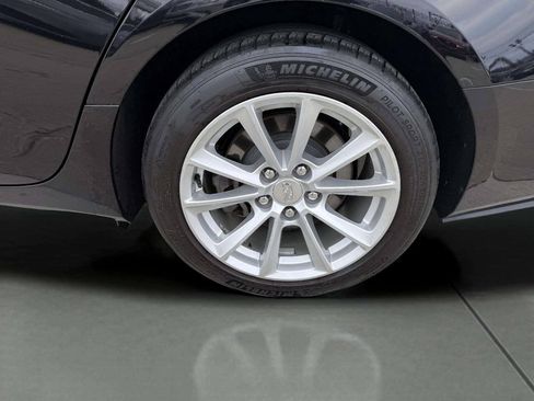 Used 2019 Cadillac CTS AWD Sedan w/ Seating Package image 22