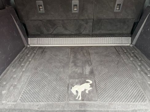 Used 2022 Ford Bronco Badlands image 14