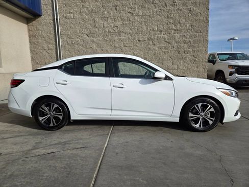 Used 2023 Nissan Sentra SV FWD image 6
